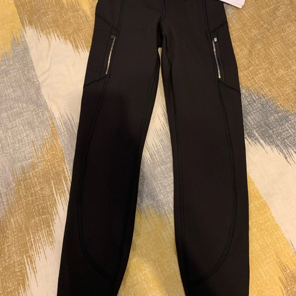 Athleta Pants - Athleta Black Rainier 7/8 Tights